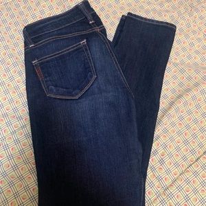 Paige Skyline Skinny Jeans Size 26